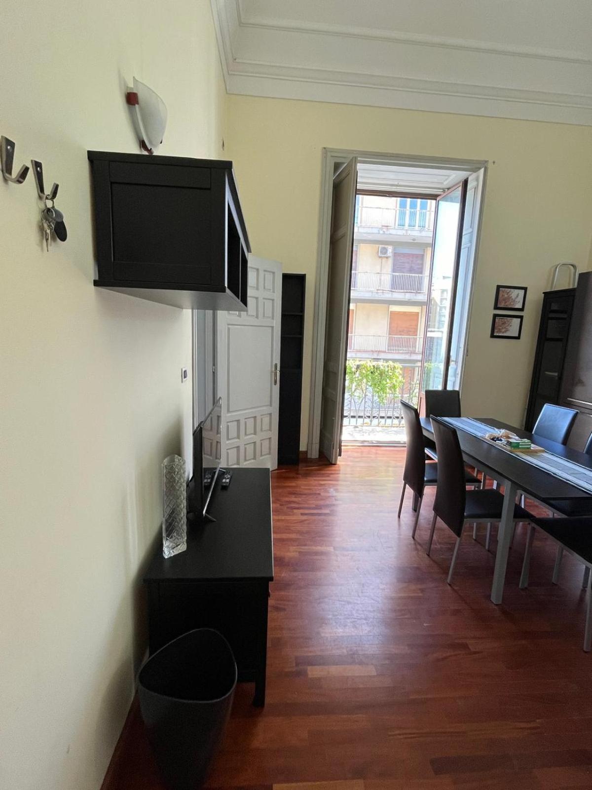 Persefone Appartement Catánia Buitenkant foto